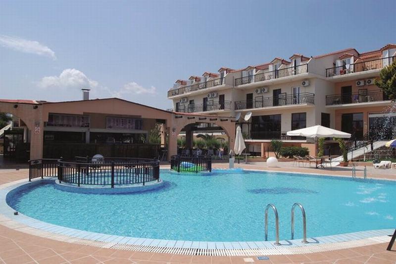 Alexander The Great Hotel Laganas Bagian luar foto